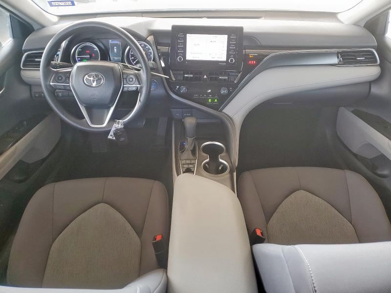 Photo 8 from auction – 2022 TOYOTA CAMRY LE with VIN 4T1C31AK2NU574444