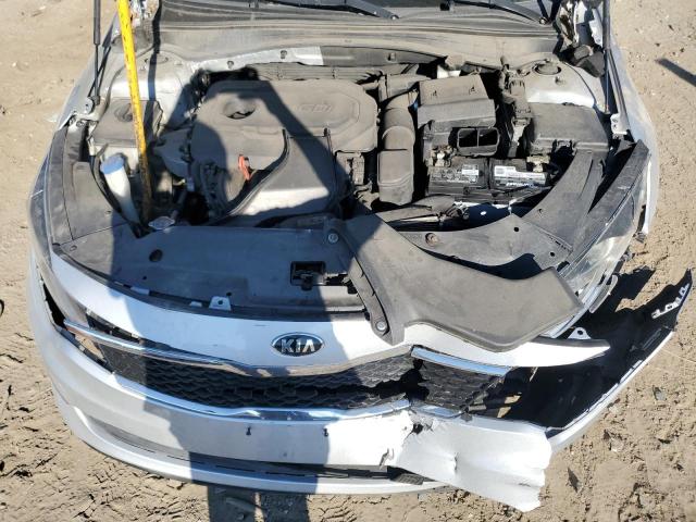 Photo 11 from auction – 2018 KIA OPTIMA with VIN 5XXGT4L32JG233672