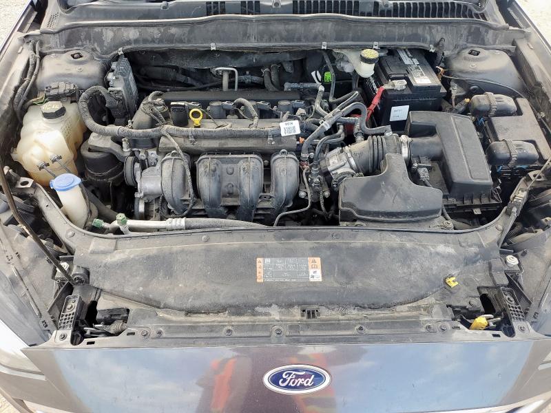 Photo 11 from auction – 2017 FORD FUSION S with VIN 3FA6P0G77HR397443