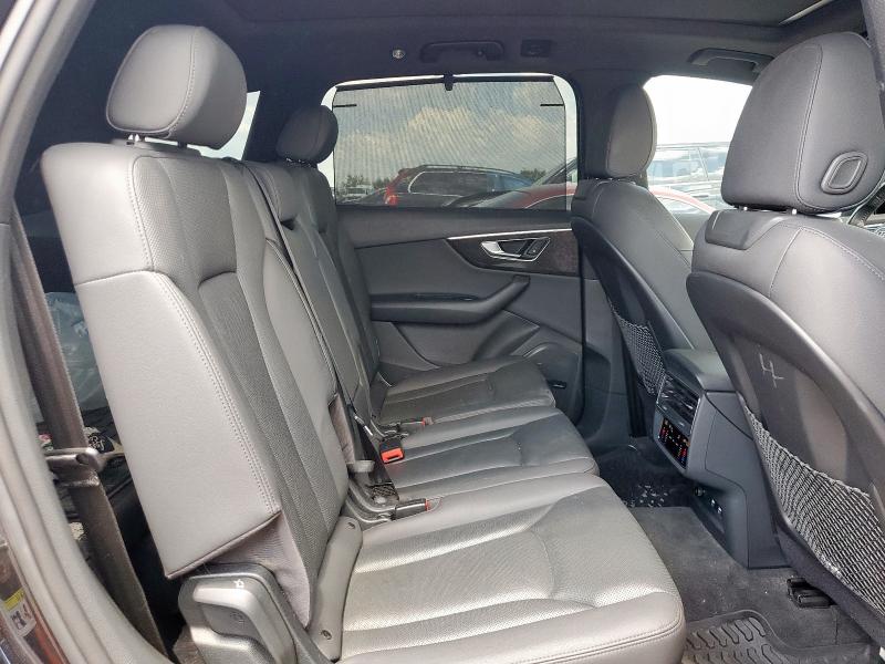 Photo 11 from auction – 2020 AUDI Q7 PRESTIG with VIN WA1VXAF70LD004133
