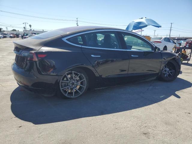 Photo 3 from auction – 2018 TESLA MODEL 3 with VIN 5YJ3E1EA7JF172700