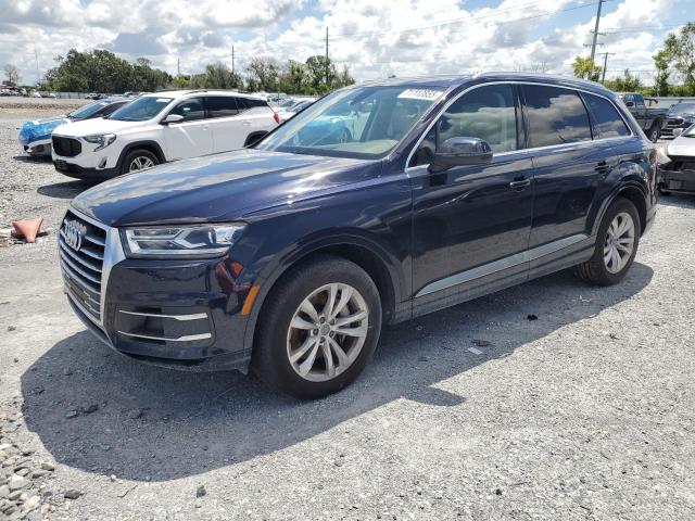 AUDI Q7 PREMIUM 2017 مع رقم تعريف المركبة WA1LAAF73HD010282 - صورة من المزاد