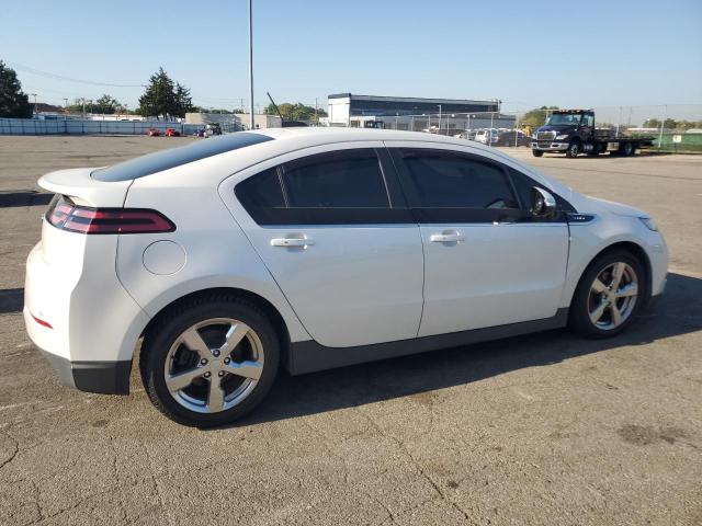 Photo 3 from auction – 2015 CHEVROLET VOLT with VIN 1G1RB6E46FU112490