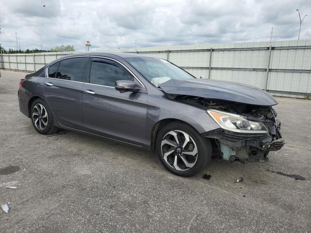 Photo 4 from auction – 2017 HONDA ACCORD EXL with VIN 1HGCR3F80HA042970