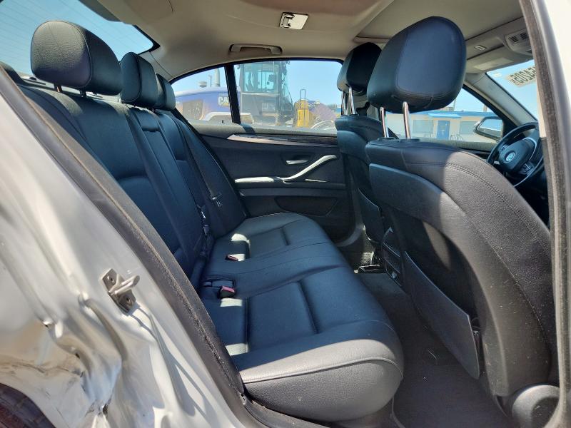 Photo 10 from auction – 2016 BMW 528 I with VIN WBA5A5C50GG354543