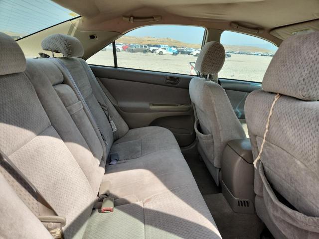 Photo 10 from auction – 2004 TOYOTA CAMRY LE with VIN 4T1BE30K04U924641