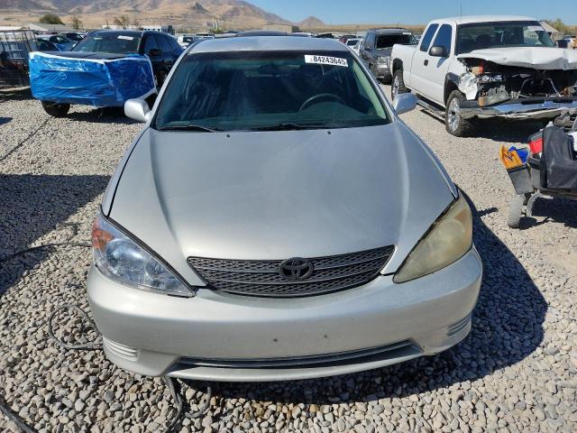 Photo 5 from auction – 2002 TOYOTA CAMRY LE with VIN JTDBF30K220042232