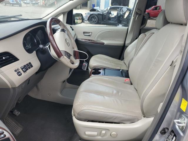 Photo 7 from auction – 2011 TOYOTA SIENNA XLE with VIN 5TDYK3DC4BS005091