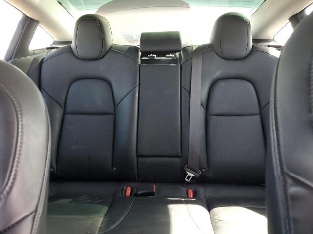 Photo 10 from auction – 2018 TESLA MODEL 3 with VIN 5YJ3E1EB9JF091996