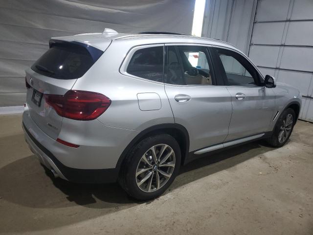 Photo 3 from auction – 2019 BMW X3 XDRIVE3 with VIN 5UXTR9C58KLR09571