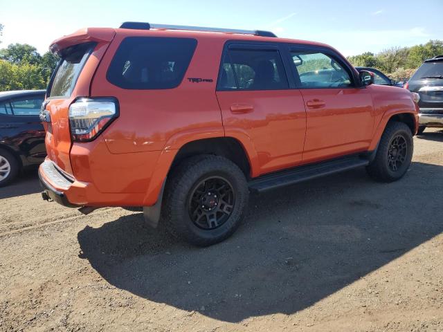 Photo 3 from auction – 2015 TOYOTA 4RUNNER SR with VIN JTEBU5JR1F5226384
