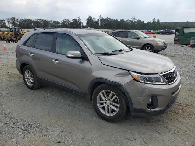 Photo 4 from auction – 2014 KIA SORENTO LX with VIN 5XYKT4A66EG466432