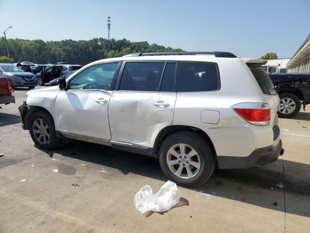 Photo 2 from auction – 2012 TOYOTA HIGHLANDER with VIN 5TDBK3EH9CS134123