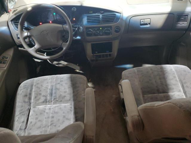 Photo 8 from auction – 2002 TOYOTA SIENNA LE with VIN 4T3ZF13C72U463883