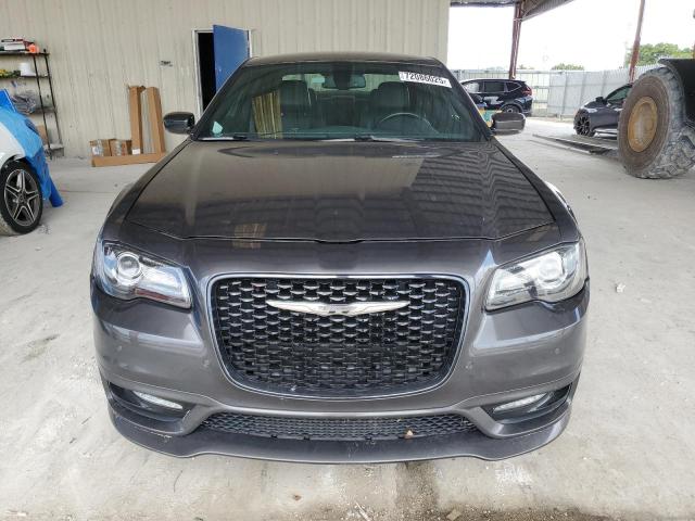 Photo 5 from auction – 2018 CHRYSLER 300 S with VIN 2C3CCABT9JH222877