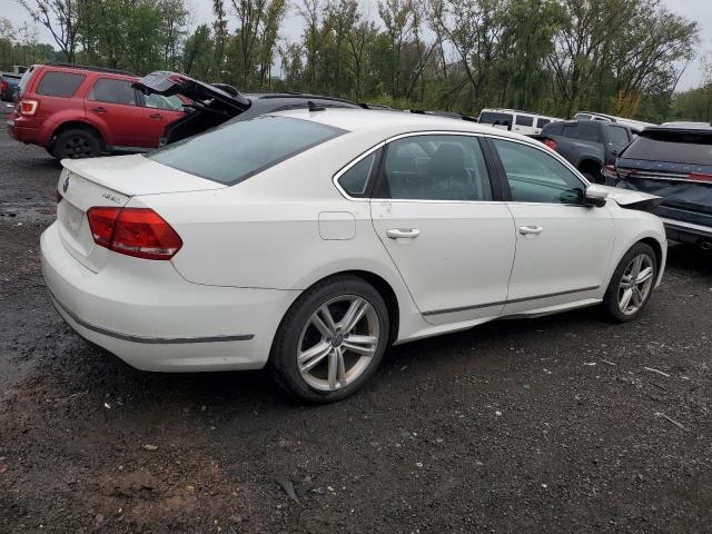 Photo 3 from auction – 2014 VOLKSWAGEN PASSAT SEL with VIN 1VWCT7A36EC045100