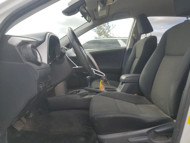 Photo 7 from auction – 2017 TOYOTA RAV4 LE with VIN JTMBFREV5HJ171297