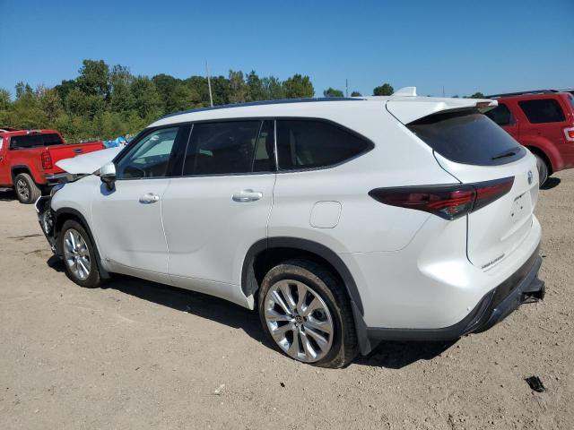 Photo 2 from auction – 2024 TOYOTA HIGHLANDER with VIN 5TDXBRCH1RS614922