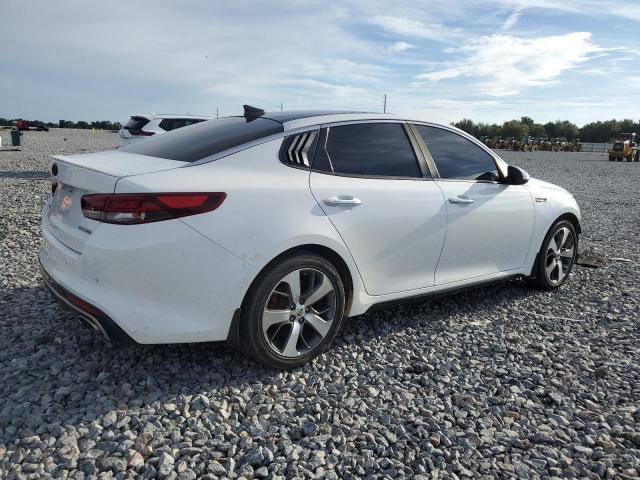 Photo 3 from auction – 2016 KIA OPTIMA SX with VIN 5XXGW4L21GG017545