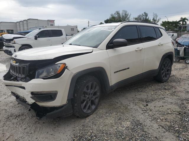 JEEP 3RD AXLE 2021 مع رقم تعريف المركبة 3C4NJCEB9MT550014 - صورة من المزاد