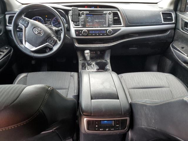 Photo 8 from auction – 2019 TOYOTA HIGHLANDER with VIN 5TDZZRFH1KS289758