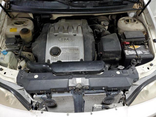 Photo 12 from auction – 2005 KIA SEDONA EX with VIN KNDUP132656757280