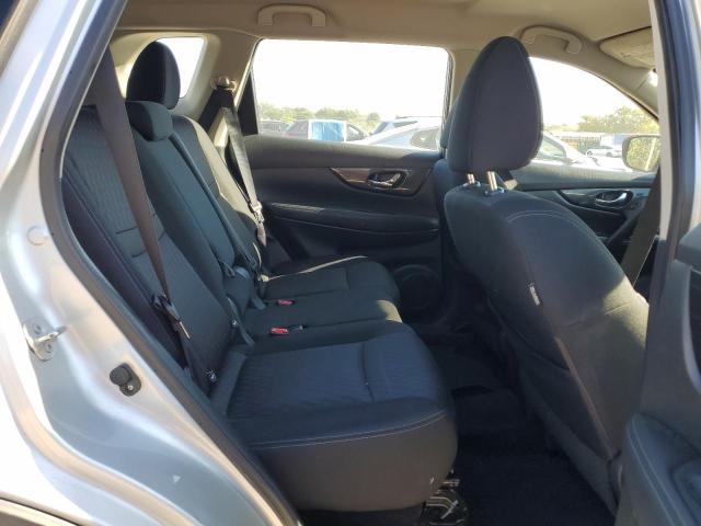 Photo 11 from auction – 2017 NISSAN ROGUE S with VIN KNMAT2MT7HP531193