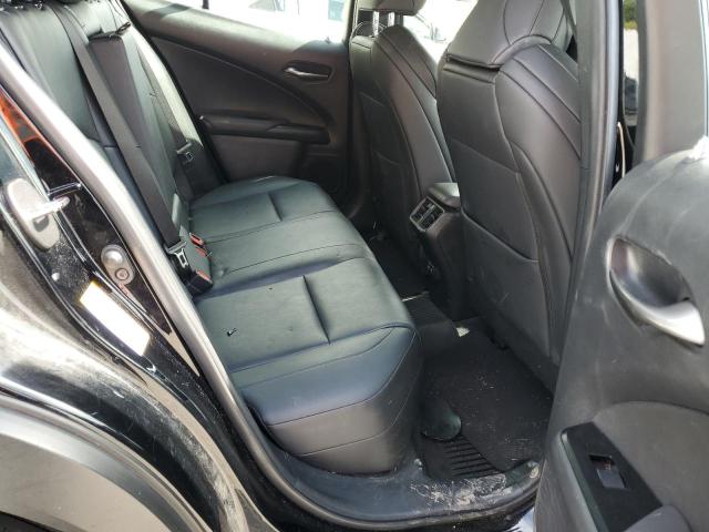 Photo 11 from auction – 2019 LEXUS UX 200 with VIN JTHY3JBH8K2000787