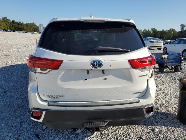 Photo 6 from auction – 2018 TOYOTA HIGHLANDER with VIN 5TDDGRFH8JS049105