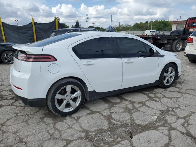 Photo 3 from auction – 2015 CHEVROLET VOLT with VIN 1G1RA6E47FU115790