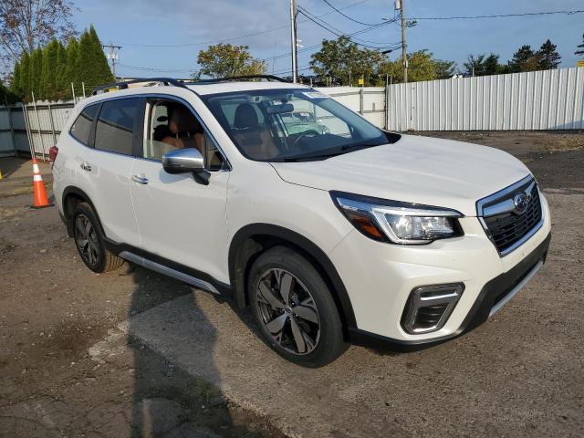 Photo 4 from auction – 2019 SUBARU FORESTER T with VIN JF2SKAWC0KH526385