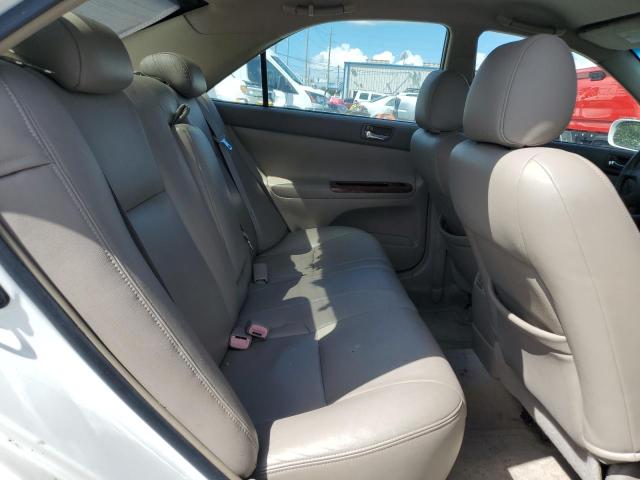 Photo 10 from auction – 2004 TOYT CAMRY LE with VIN 4T1BE32K74U321439