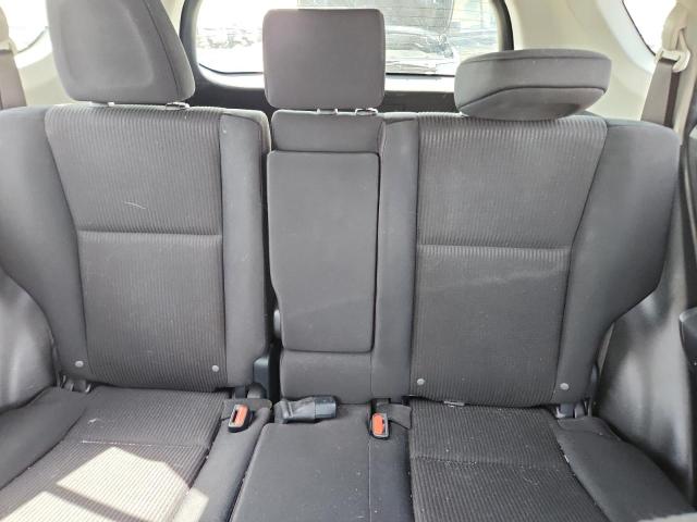 Photo 10 from auction – 2017 TOYOTA RAV4 LE with VIN JTMZFREV9HJ132534