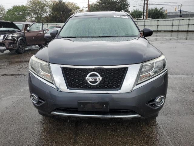 Photo 5 from auction – 2013 NISSAN PATHFINDER with VIN 5N1AR2MN4DC672297