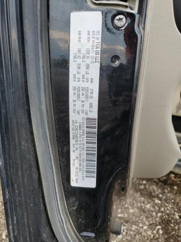 Photo 14 from auction – 2016 CHRYSLER TOWN & COU with VIN 2C4RC1CG0GR239173