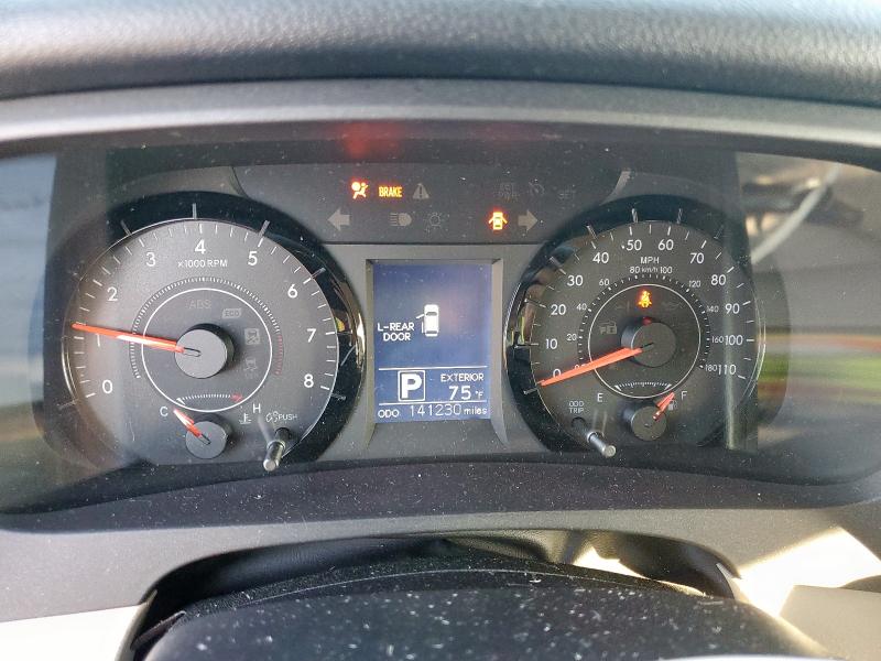 Photo 9 from auction – 2017 TOYOTA SIENNA LE with VIN 5TDKZ3DC2HS900718