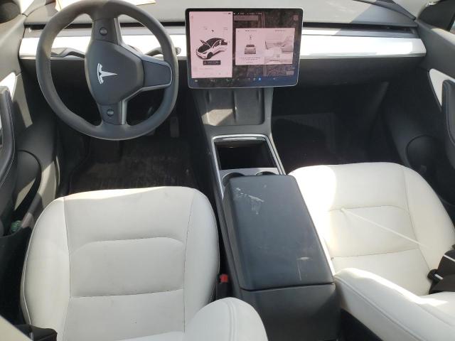 Photo 8 from auction – 2021 TESLA MODEL Y with VIN 5YJYGDEE5MF195188