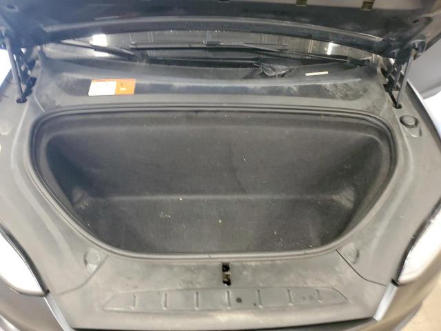 Photo 12 from auction – 2018 TESLA MODEL X with VIN 5YJXCDE28JF120168