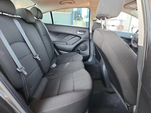 Photo 10 from auction – 2018 KIA FORTE LX with VIN 3KPFK4A72JE164950