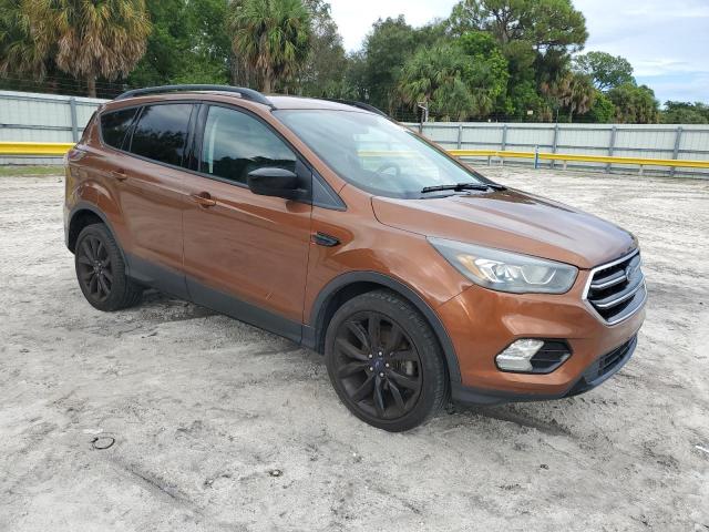Photo 4 from auction – 2017 FORD ESCAPE SE with VIN 1FMCU0GD1HUA09574