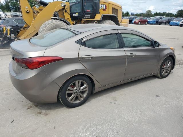 Photo 3 from auction – 2012 HYUNDAI ELANTRA GL with VIN 5NPDH4AE1CH091797