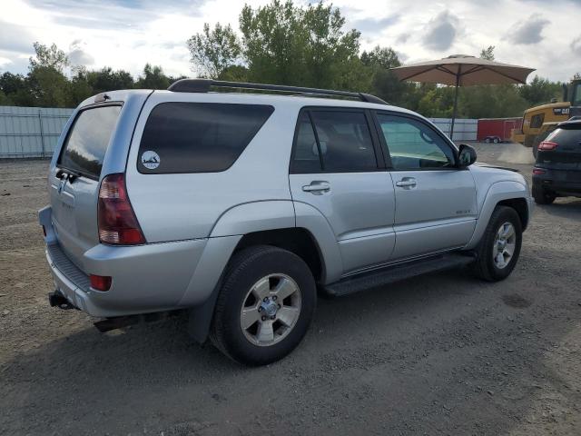 Photo 3 from auction – 2005 TOYOTA 4RUNNER SR with VIN JTEBT14R650055036