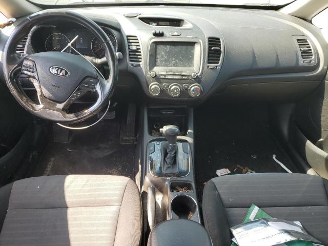 Photo 8 from auction – 2018 KIA FORTE LX with VIN 3KPFL4A71JE242390