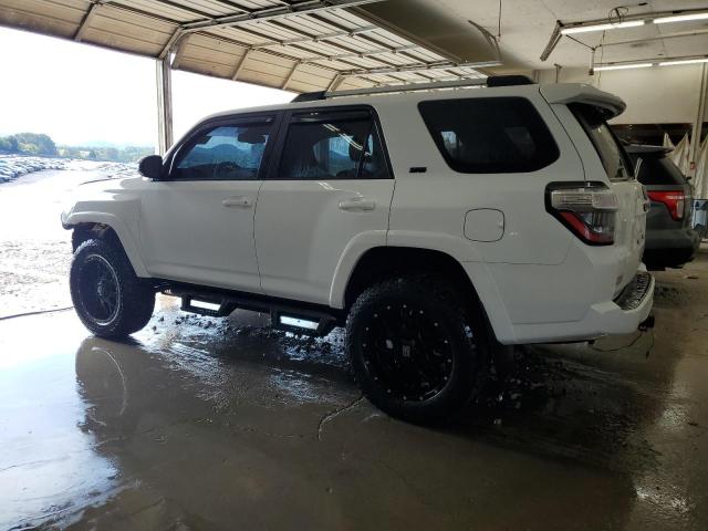 Photo 2 from auction – 2021 TOYOTA 4RUNNER SR with VIN JTEMU5JR9M5889756