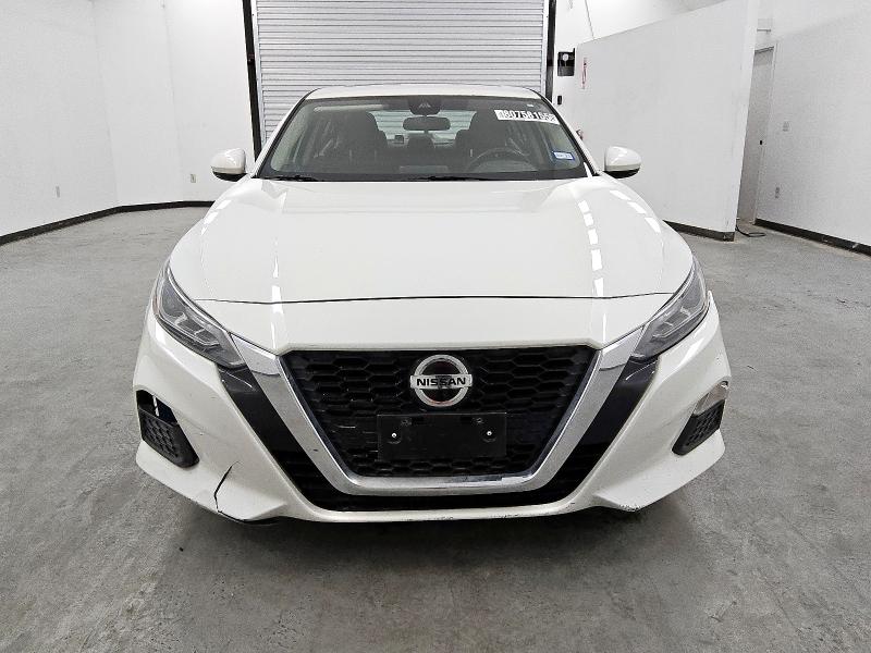 Photo 5 from auction – 2022 NISSAN ALTIMA SV with VIN 1N4BL4DV9NN372546