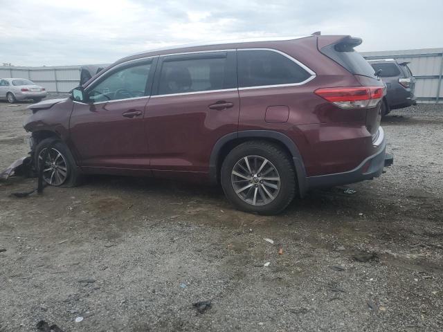 Photo 2 from auction – 2017 TOYOTA HIGHLANDER SE with VIN 5TDJZRFH2HS411873