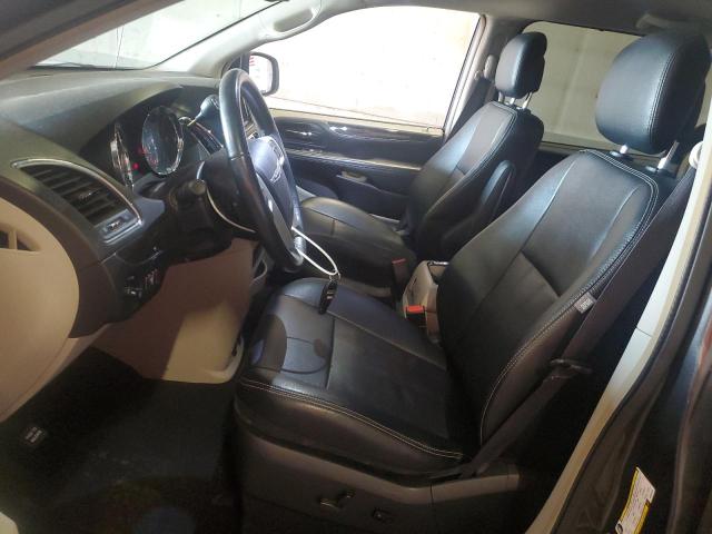 Photo 7 from auction – 2016 CHRYSLER TOWN & COU with VIN 2C4RC1CG2GR306159
