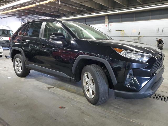 صورة رقم 4 من المزاد - 2019 TOYOTA RAV4 XLE مع VIN JTMP1RFV4KD013879
