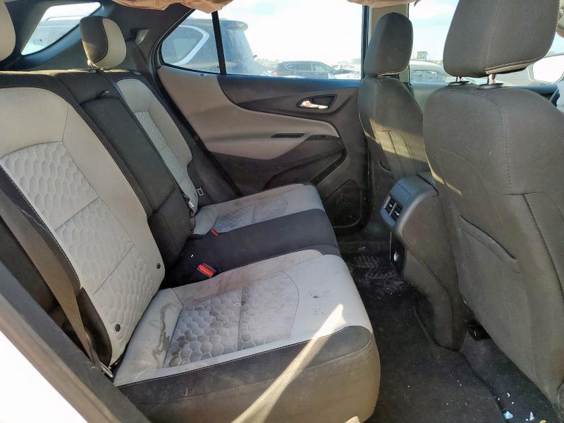 Photo 11 from auction – 2018 CHEVROLET EQUINOX LS with VIN 2GNAXHEV6J6131338