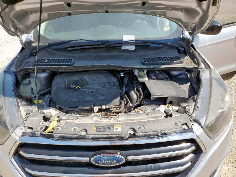 Photo 12 from auction – 2018 FORD ESCAPE SE with VIN 1FMCU0GD4JUB54176